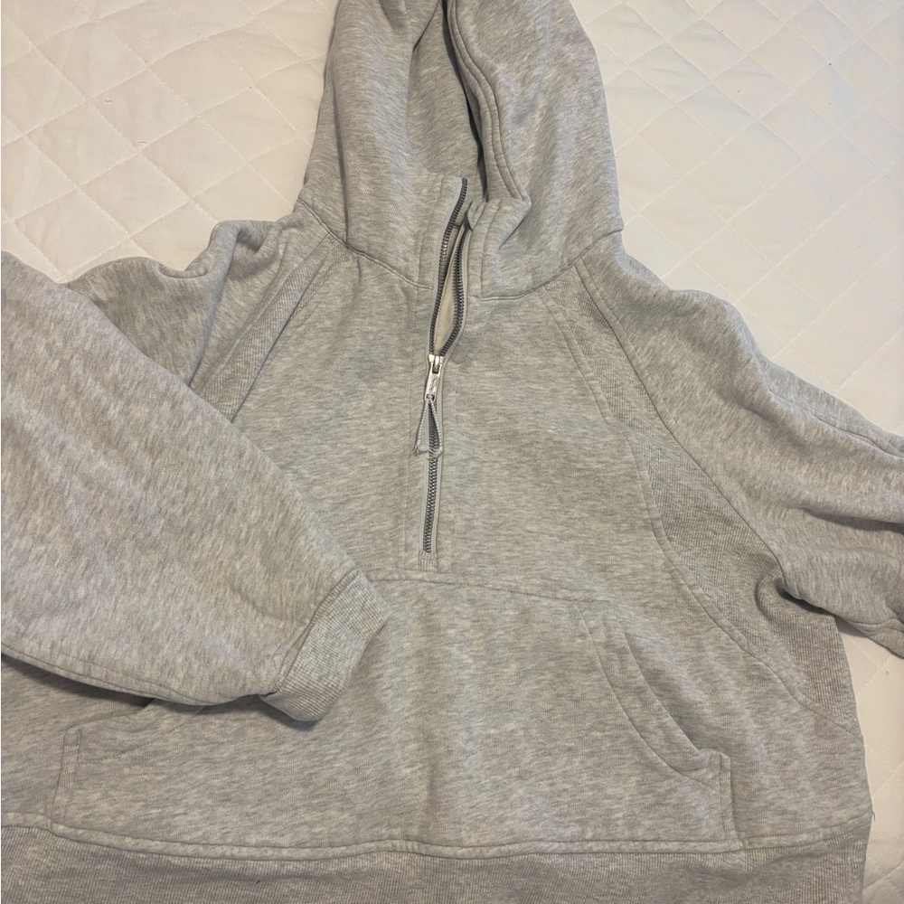 lululemon athletica Gray scuba half zip